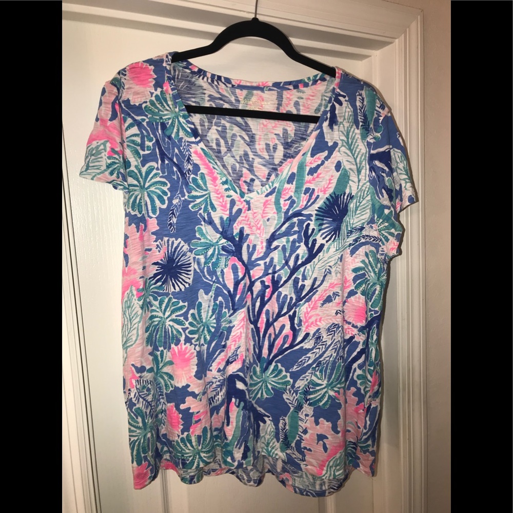 VGUC Lilly Pulitzer XL Etta TShirts